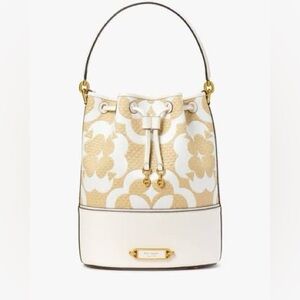 NEVER WORN KATE SPADE- Spade Flower Monogram Raffia Gramercy Medium Bucket Bag
